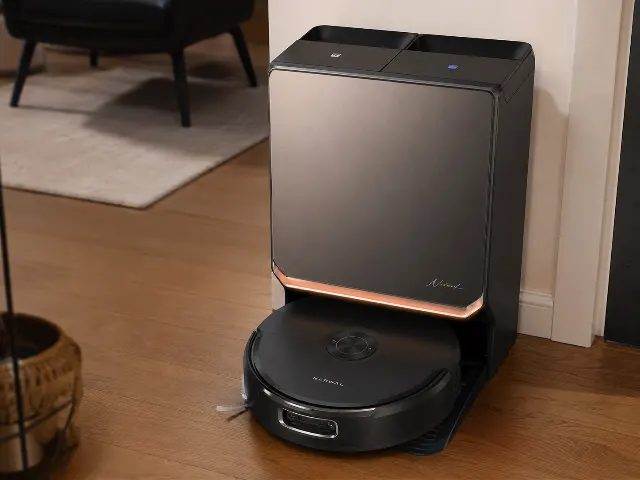 NARWAL Flow 2 Robot Vacuum and Mop Combo